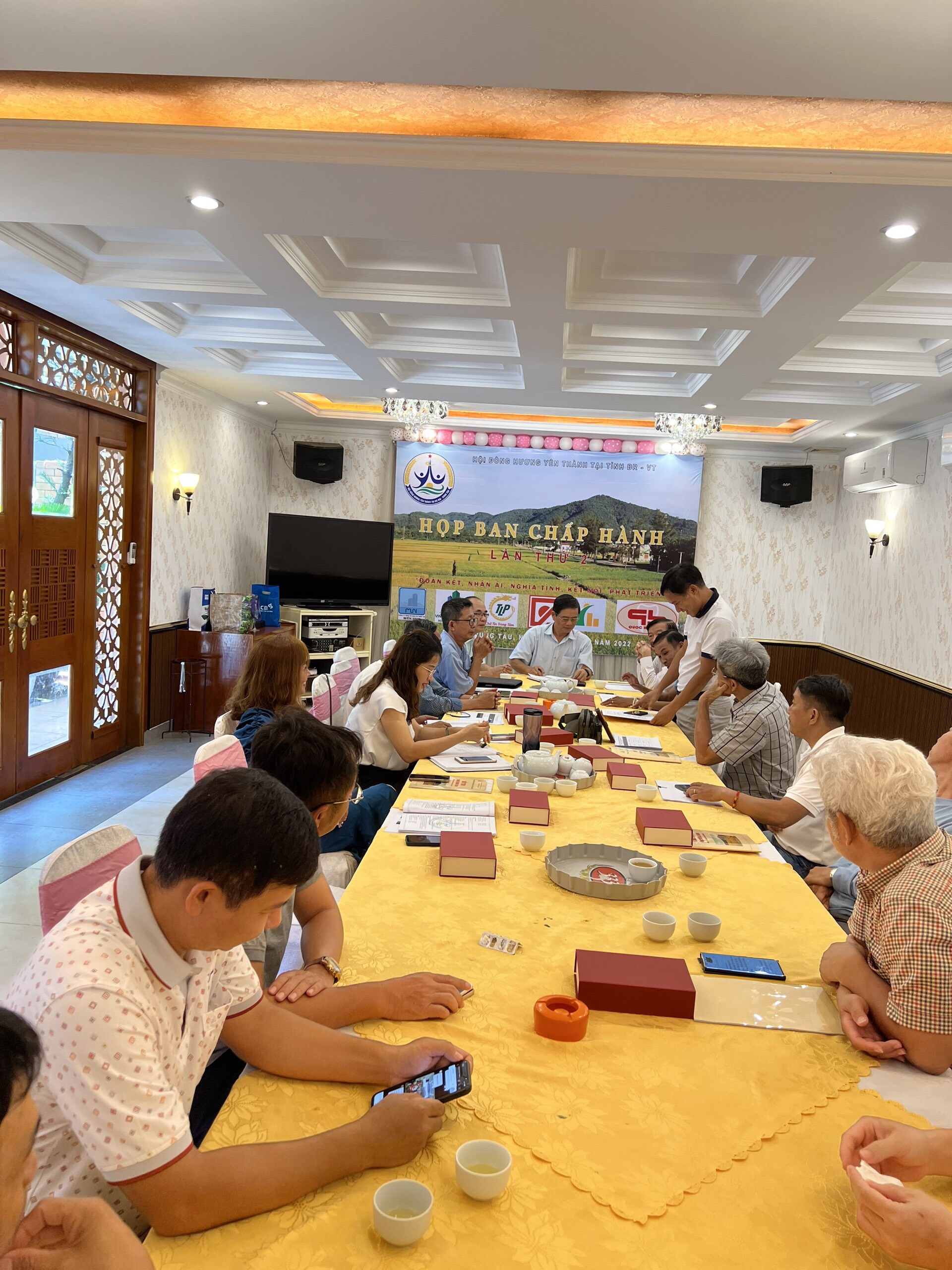 BCH hội đồng hương Yên Thành tổ chức họp phiên thứ 2 tại nhà hàng Hữu Nghị – TP Vũng Tàu, BR-VT (24/04/2022)