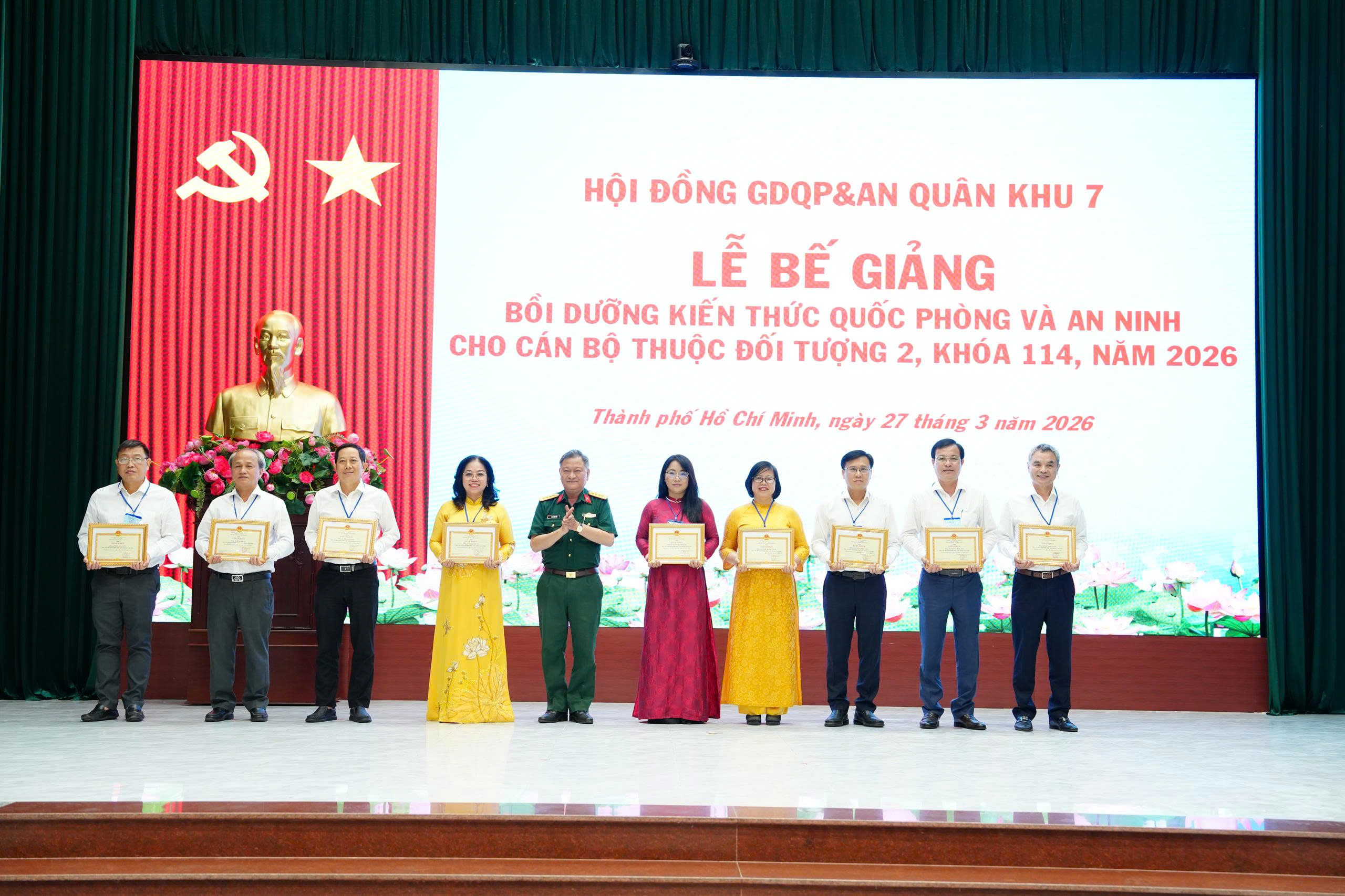 ĐI HỌC